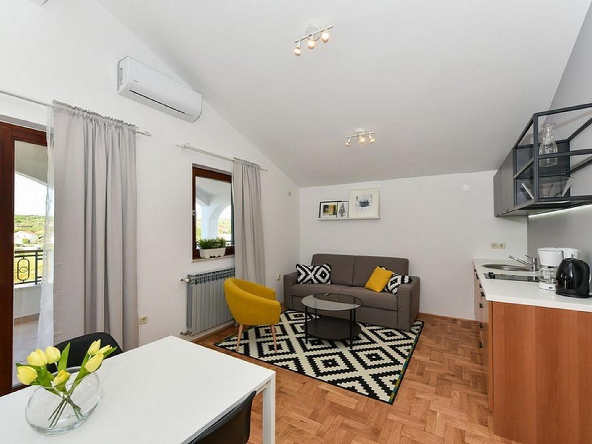 Mediterraneo Garden Apartments Petrcane Room photo