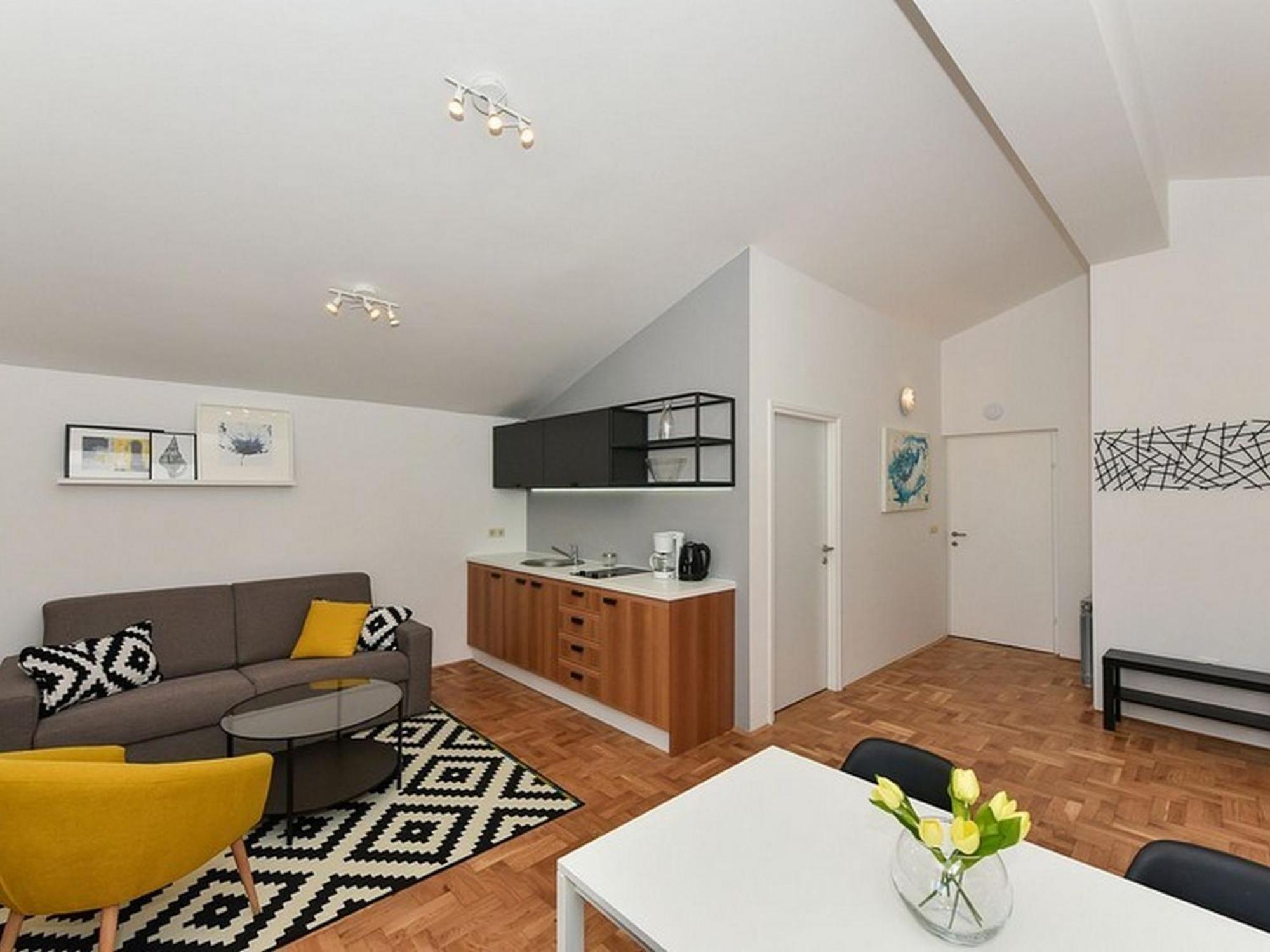 Mediterraneo Garden Apartments Petrcane Room photo